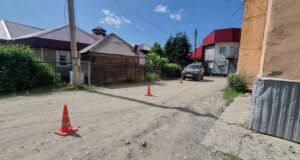 Иномарка сбила пожилую женщину в Усть-Коксе Иномарка сбила пожилую женщину в Усть-Коксе