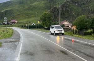 Автоледи сбила подростка в Шебалино и скрылась с места ДТП Автоледи сбила подростка в Шебалино и скрылась с места ДТП