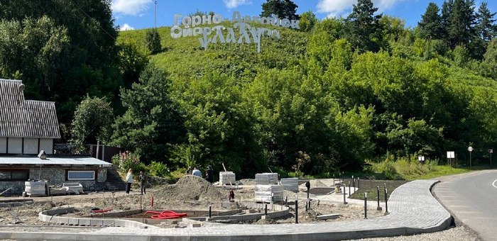 Благоустройство общественных территорий продолжается в Горно-Алтайске
