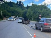 Ребенок сломал позвоночник в ДТП с учебными авто в Горно-Алтайске Ребенок сломал позвоночник в ДТП с учебными авто в Горно-Алтайске