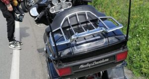 Байкер на Harley Davidson попал в ДТП на Чуйском тракте