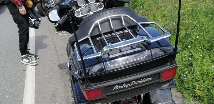 Байкер на Harley Davidson попал в ДТП на Чуйском тракте