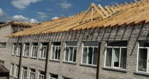 В пострадавшей от пожара гимназии №3 продолжается ремонт