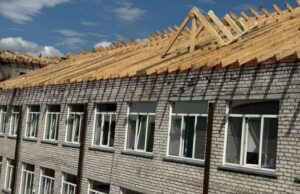 В пострадавшей от пожара гимназии №3 продолжается ремонт В пострадавшей от пожара гимназии №3 продолжается ремонт