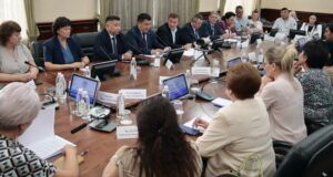 Андрей Турчак встретился с победителями конкурса грантов