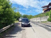 В Горно-Алтайске женщина на иномарке сбила 10-летнюю девочку В Горно-Алтайске женщина на иномарке сбила 10-летнюю девочку