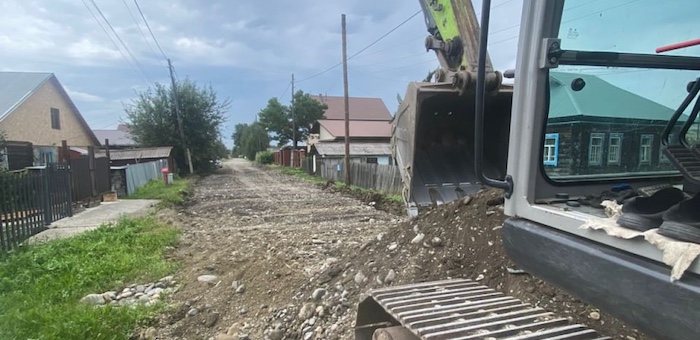 Ремонт улицы Заводской начался в Майме