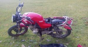 13-летний подросток попал в аварию на мамином мотоцикле 13-летний подросток попал в аварию на мамином мотоцикле