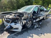 Водитель грузового автомобиля на встречке снес иномарку с тремя детьми