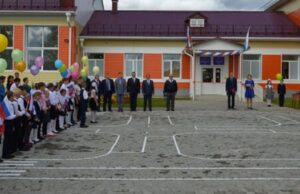 Школы Республики Алтай примут почти 40 тысяч учеников Школы Республики Алтай примут почти 40 тысяч учеников