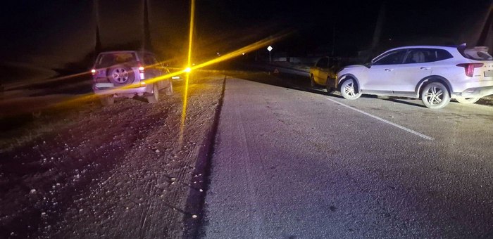 Водитель и пассажир пострадали в столкновении двух иномарок в Сугаше
