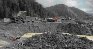 Золотодобытчики загрязнили реку в Республике Алтай