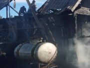 Крупный пожар в Чендеке: сгорел жилой дом Крупный пожар в Чендеке: сгорел жилой дом