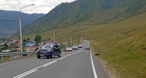 Возле Хабаровки столкнулись три автомобиля
