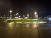 Турист из Кемерова не справился с круговым движением в Карлушке Турист из Кемерова не справился с круговым движением в Карлушке