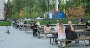 Благоустроенный Студенческий сквер открыли в Горно-Алтайске