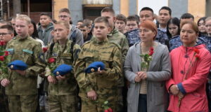 В Республике Алтай почтили память жертв терактов