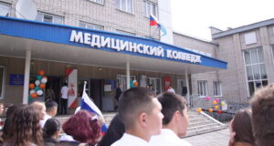 Андрей Турчак: Наша цель – чтобы молодые медики оставались в родной республике