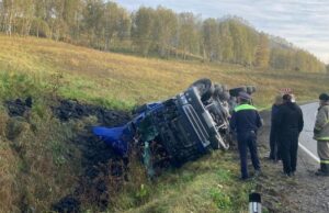 В Шебалинском районе перевернулся самосвал, водитель госпитализирован В Шебалинском районе перевернулся самосвал, водитель госпитализирован