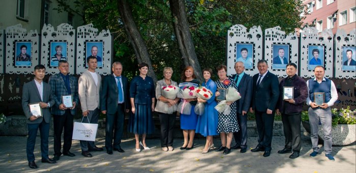 Доску почета обновили в Горно-Алтайске