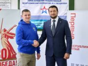 Председатель правительства Республики Алтай стал наставником участника СВО