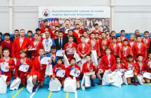 Турнир по самбо памяти братьев Аткуновых прошёл на Алтае Турнир по самбо памяти братьев Аткуновых прошёл на Алтае