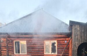 Крупный пожар в Гусевке: огнеборцам удалось отстоять дом