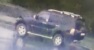 В Горно-Алтайске ищут водителя, который сбил девочку-подростка и скрылся с места ДТП В Горно-Алтайске ищут водителя, который сбил девочку-подростка и скрылся с места ДТП