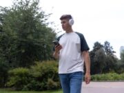 Как действовать, если телефон и SIM-карта оказались в чужих руках