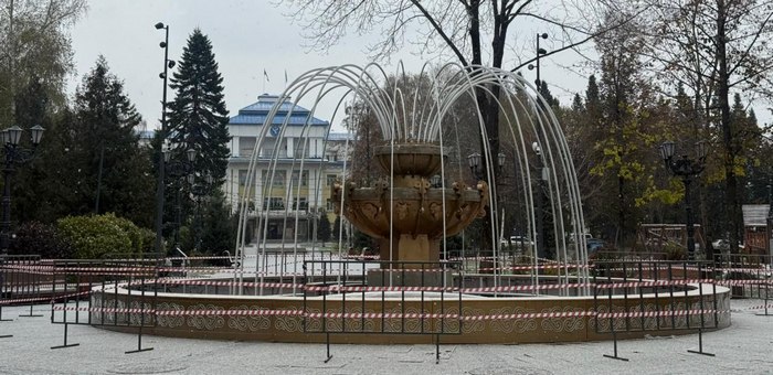 Подготовка к Новому году началась в Горно-Алтайске