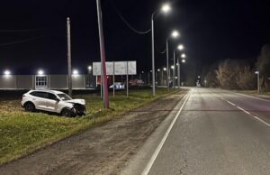 Три человека пострадали в ночном ДТП в Майме