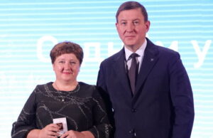 В Республике Алтай наградили учителей В Республике Алтай наградили учителей