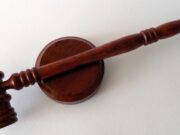 Сельчанка пошла под суд за мошенничество с материнским капиталом На Алтае сельчанка пошла под суд за мошенничество с маткапиталом