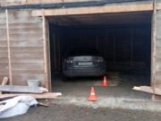 В Турочаке 12-летний мальчик на «Мазде» сбил свою младшую сестру В Турочаке 12-летний мальчик на «Мазде» сбил свою младшую сестру