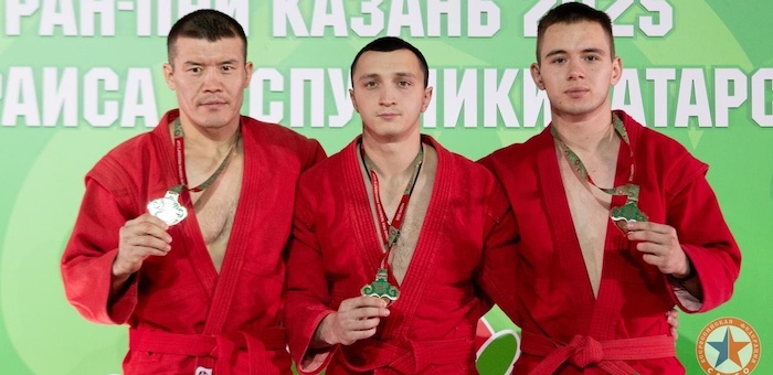 Спортсмены с Алтая успешно выступили на международных соревнованиях по самбо