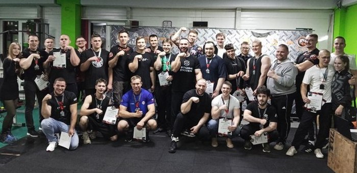 Спортсмены с Алтая завоевали шесть золотых медалей на соревнованиях в Барнауле