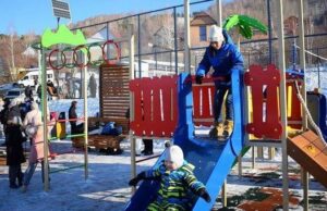 Новую спортивно-игровую площадку открыли в Горно-Алтайске