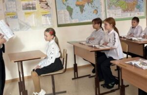 В этом году в школы республики устроились семь «земских учителей»