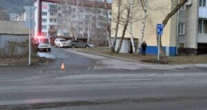 16-летняя девушка попала под колеса иномарки в Горно-Алтайске
