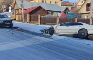 Водитель без прав устроил ДТП с двумя иномарками в Горно-Алтайске
