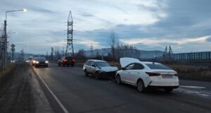 Автоледи на иномарке устроила ДТП в Майме
