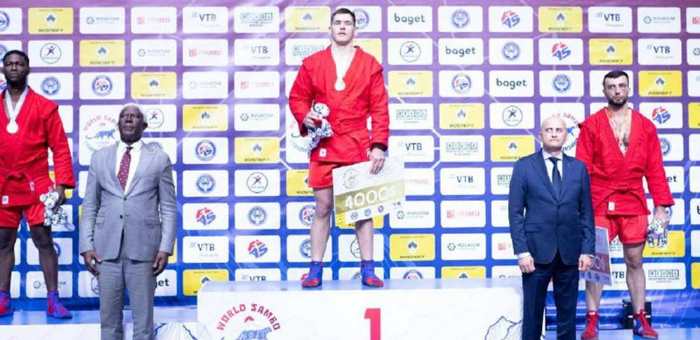 Спортсмен с Алтая стал чемпионом мира по боевому самбо