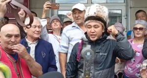 За организацию несанкционированного митинга Тодошева арестовали на восемь суток
