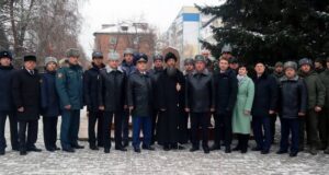 В Горно-Алтайске почтили память сотрудников ОВД, погибших при исполнении служебных обязанностей