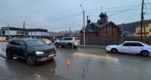 В Горно-Алтайске на пешеходном переходе сбили 62-летнюю горожанку
