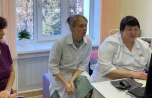 Врачи Ресбольницы впервые провели телемедицинскую консультацию