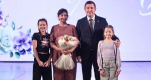 Андрей Турчак наградил семьи Республики Алтай