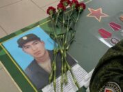 «Парту Героя» открыли в Мендур-Сокконской школе «Парту Героя» открыли в Мендур-Сокконской школе