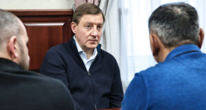 Андрей Турчак провел в Чое прием граждан