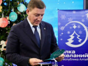 Акция «Ёлка желаний» стартовала в Республике Алтай Акция «Ёлка желаний» стартовала в Республике Алтай